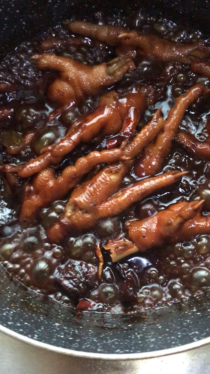 “销魂”卤鸡爪