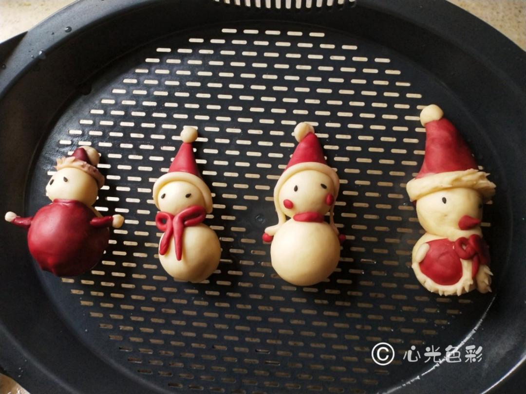 圣诞雪人卡通馒头系列（三）~带红斗篷的雪人