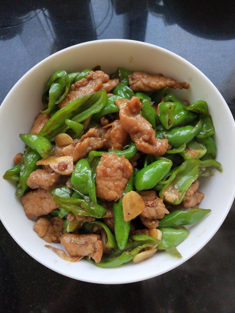 阿春的厨房做的青椒肉片