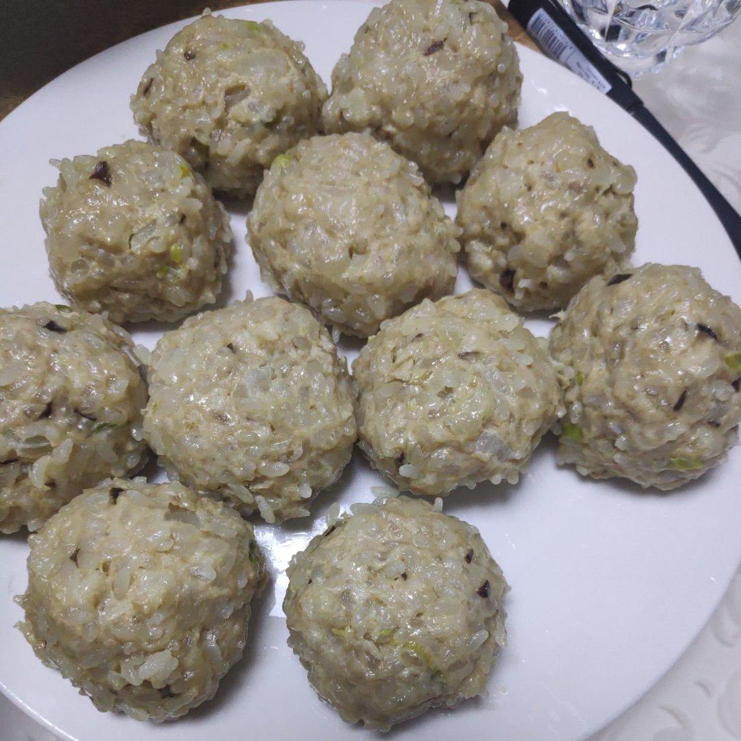 好吃易做的香菇糯米丸子