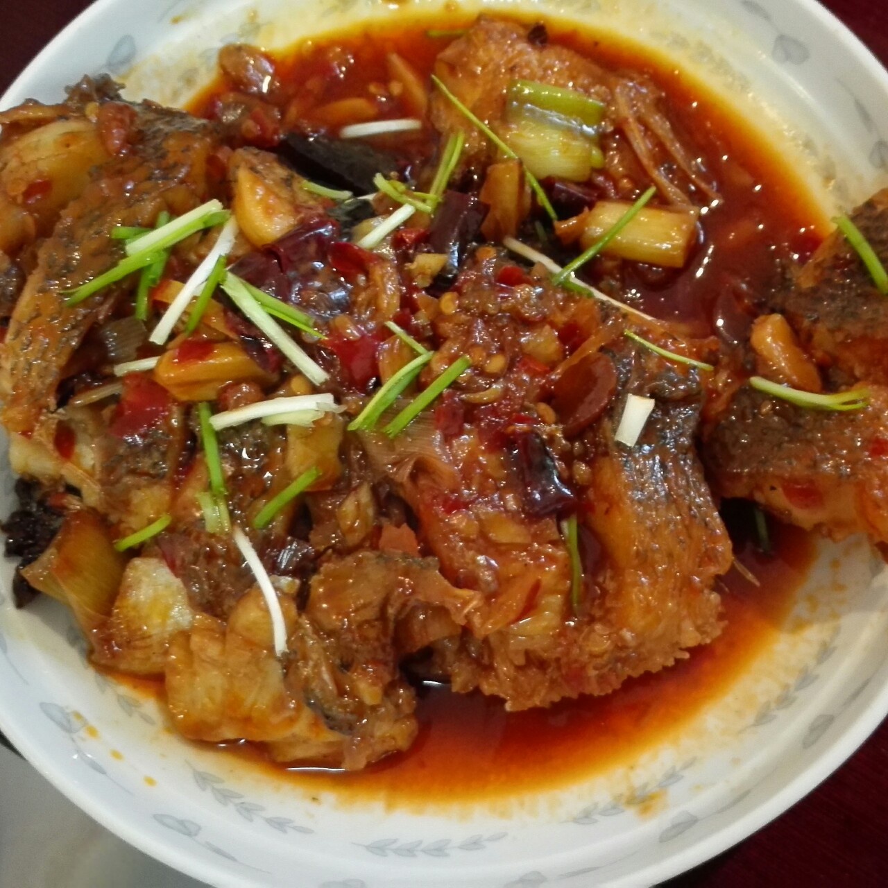 红烧鲈鱼