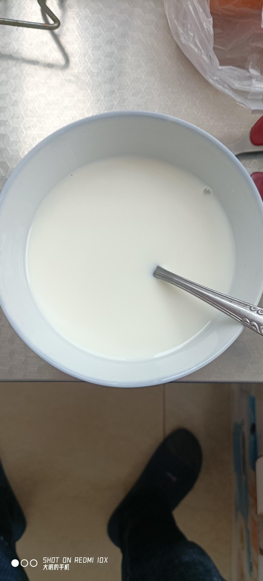 纯奶手撕吐司的做法 步骤1