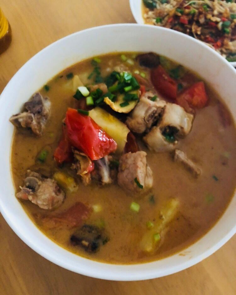 牛肉番茄土豆汤