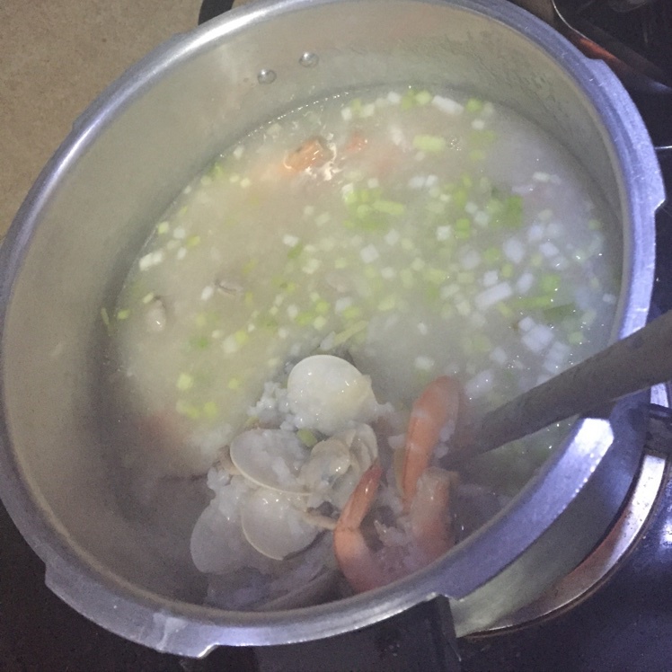 潮汕海鲜粥