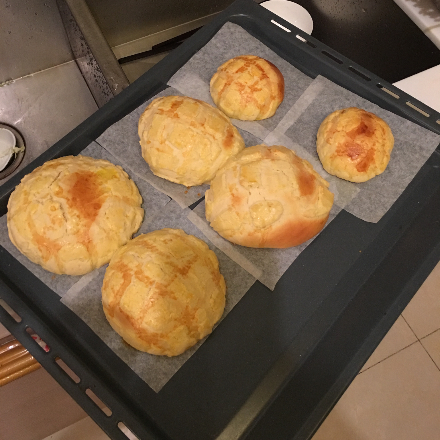 菠萝包