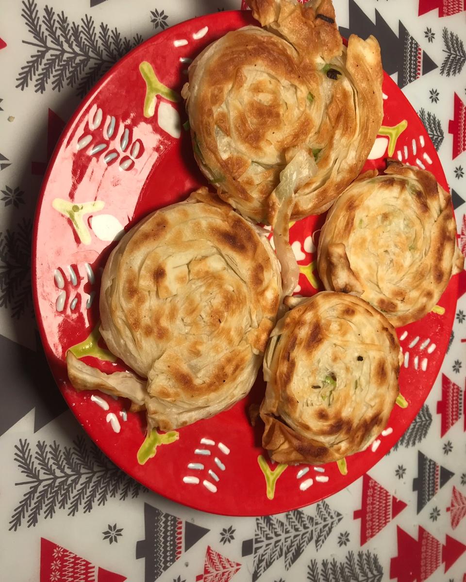 饺子皮盘金丝儿（盘丝饼)