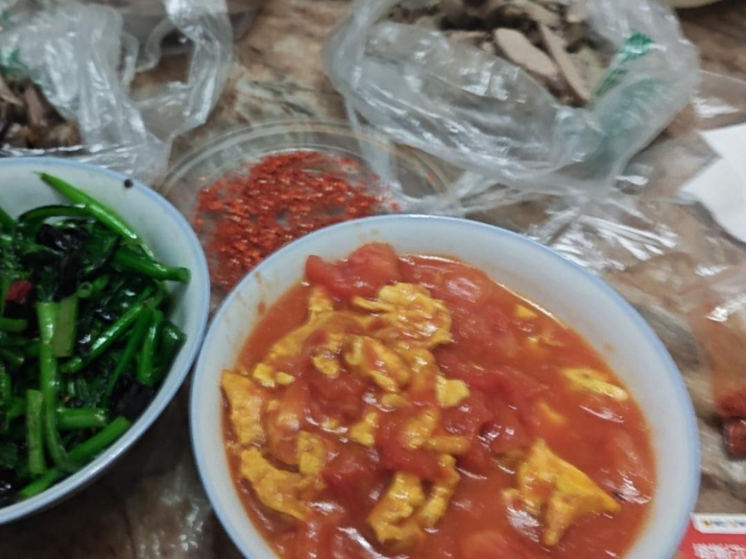 厨师长教你：“番茄炒鸡蛋”的家常做法，一看就会