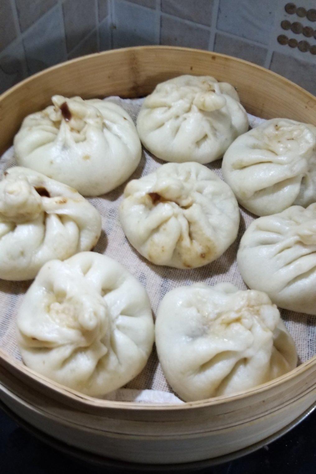 truepearl做的洋葱酱肉丁包子