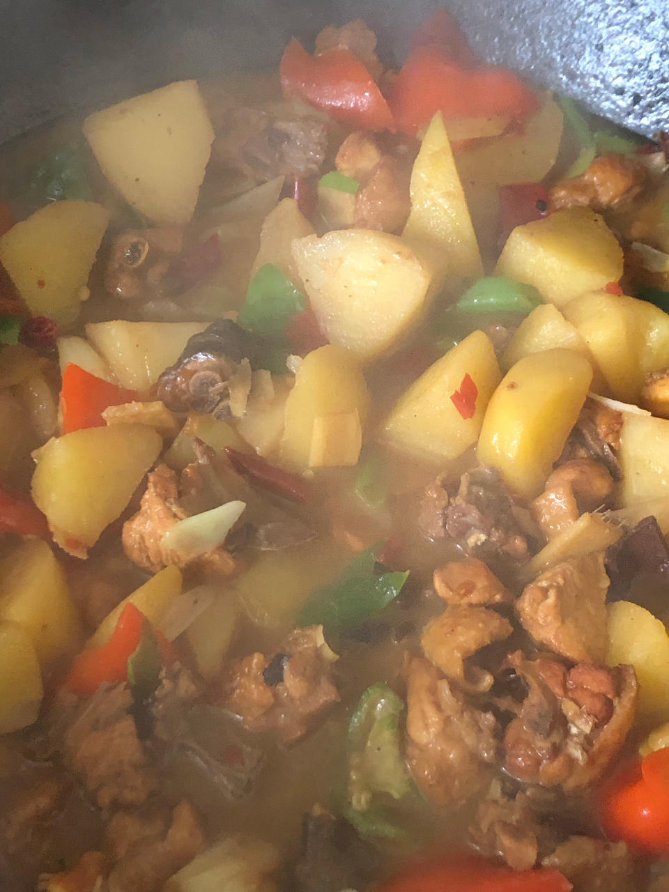 新疆大盘鸡无需争议