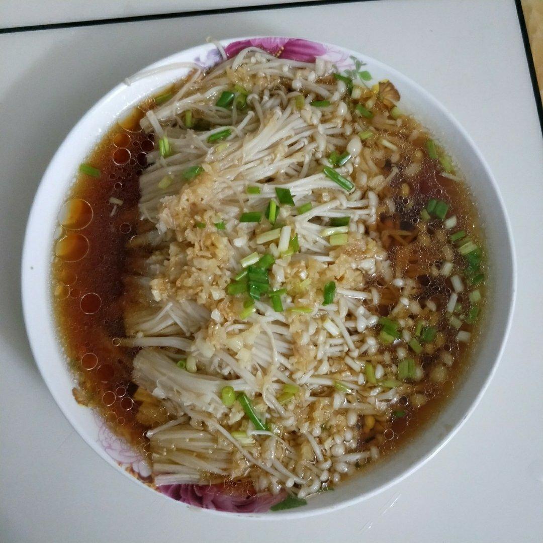 蒜蓉蒸金针菇