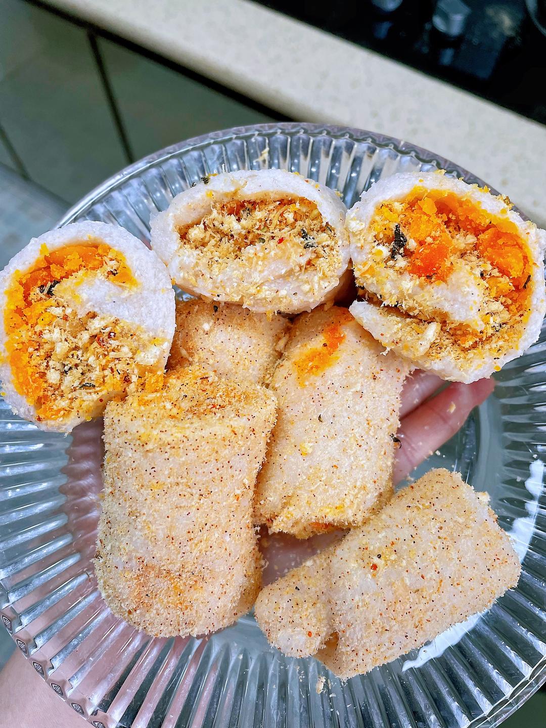 低碳水咸蛋黄肉松卷的做法