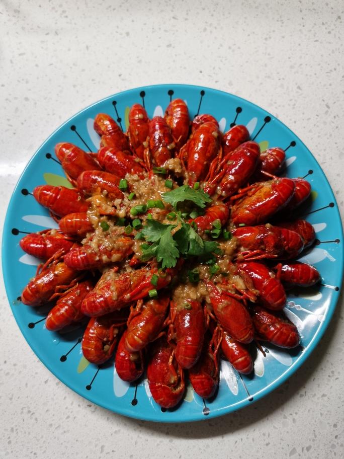 蒜香小龙虾