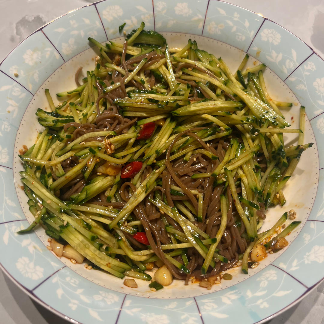 快手减脂餐❗️爆好吃的凉拌鸡丝荞麦面