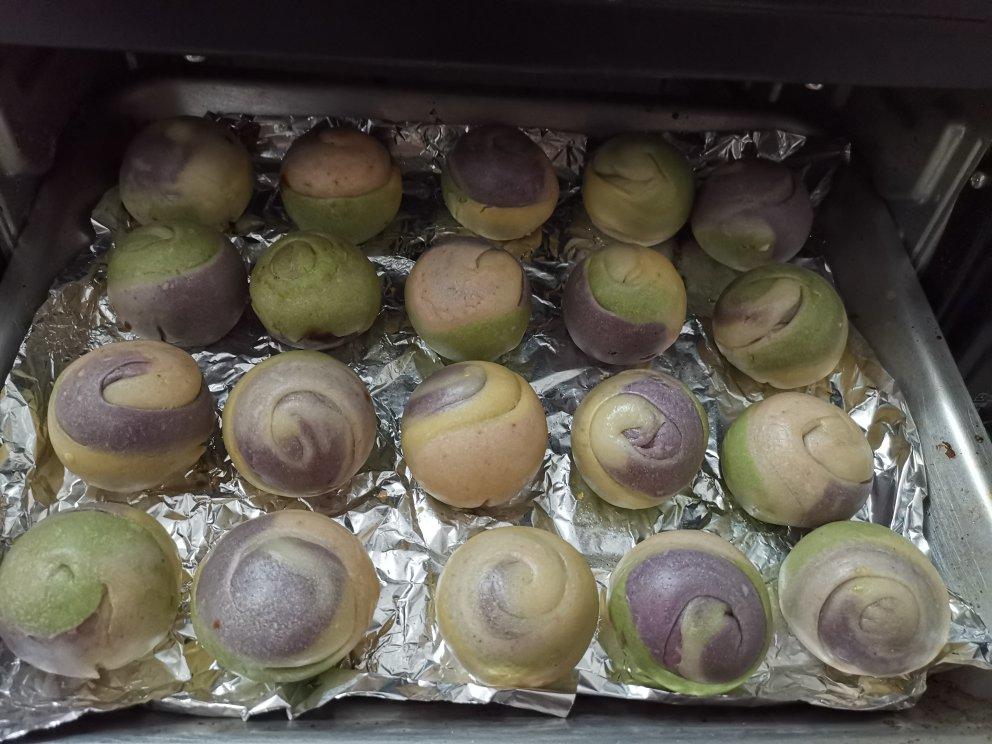 彩虹渐变蛋黄酥（无需揉出膜）