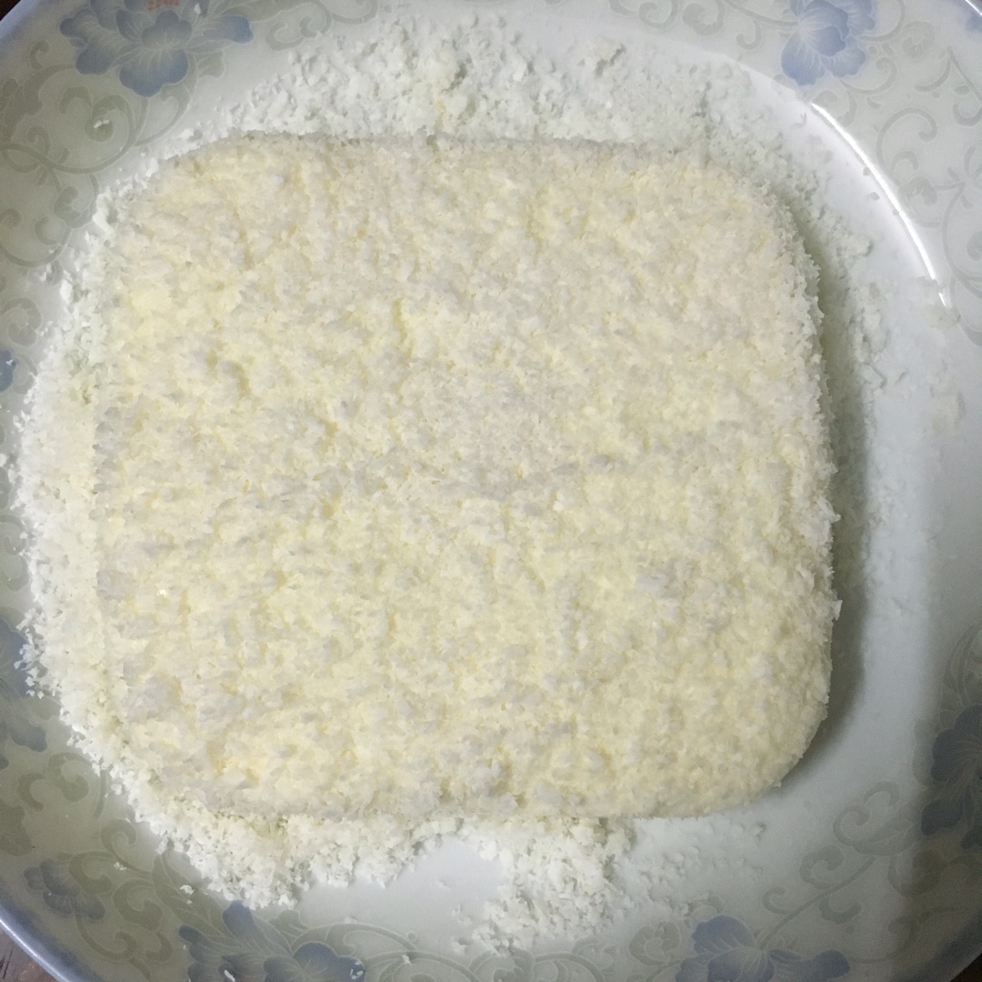完胜85度C牛奶椰丝小方