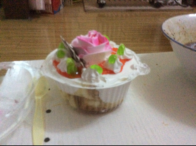 装饰奶油蛋糕