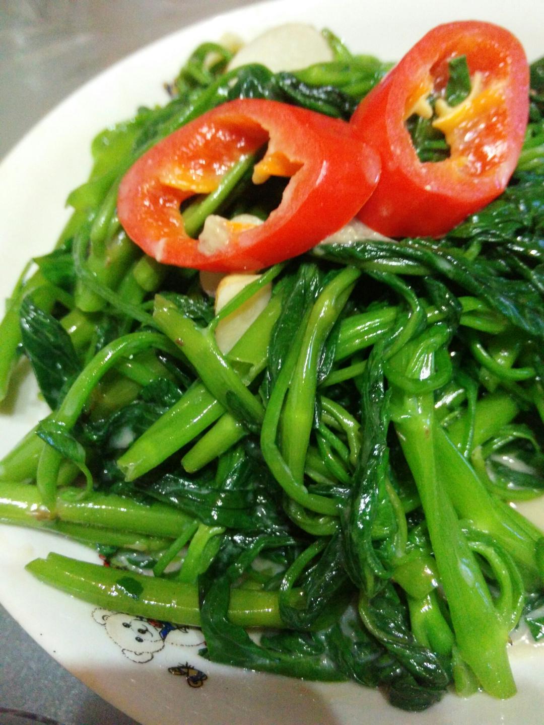 椒丝腐乳炒通菜