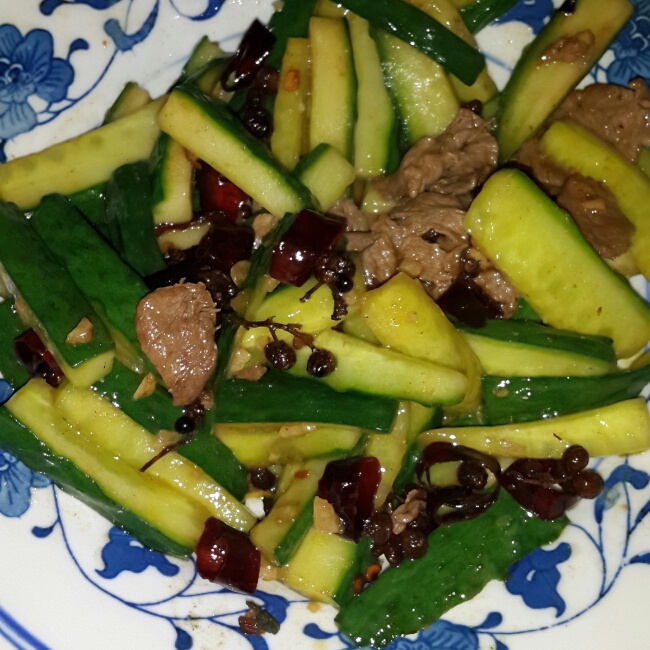 7373做的炝炒黄瓜条