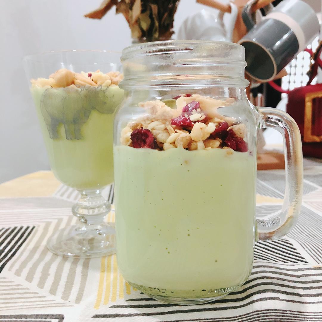 牛油果奶昔