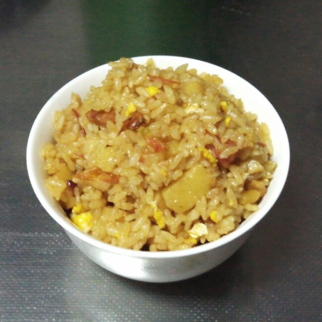 土豆焖饭（电饭锅版）