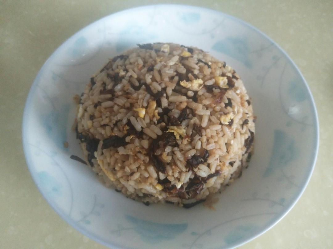 梅干菜蛋炒饭
