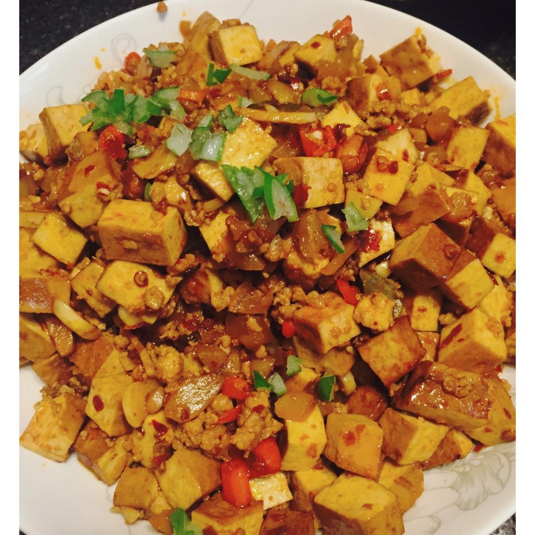下饭神器---老干妈炒香干