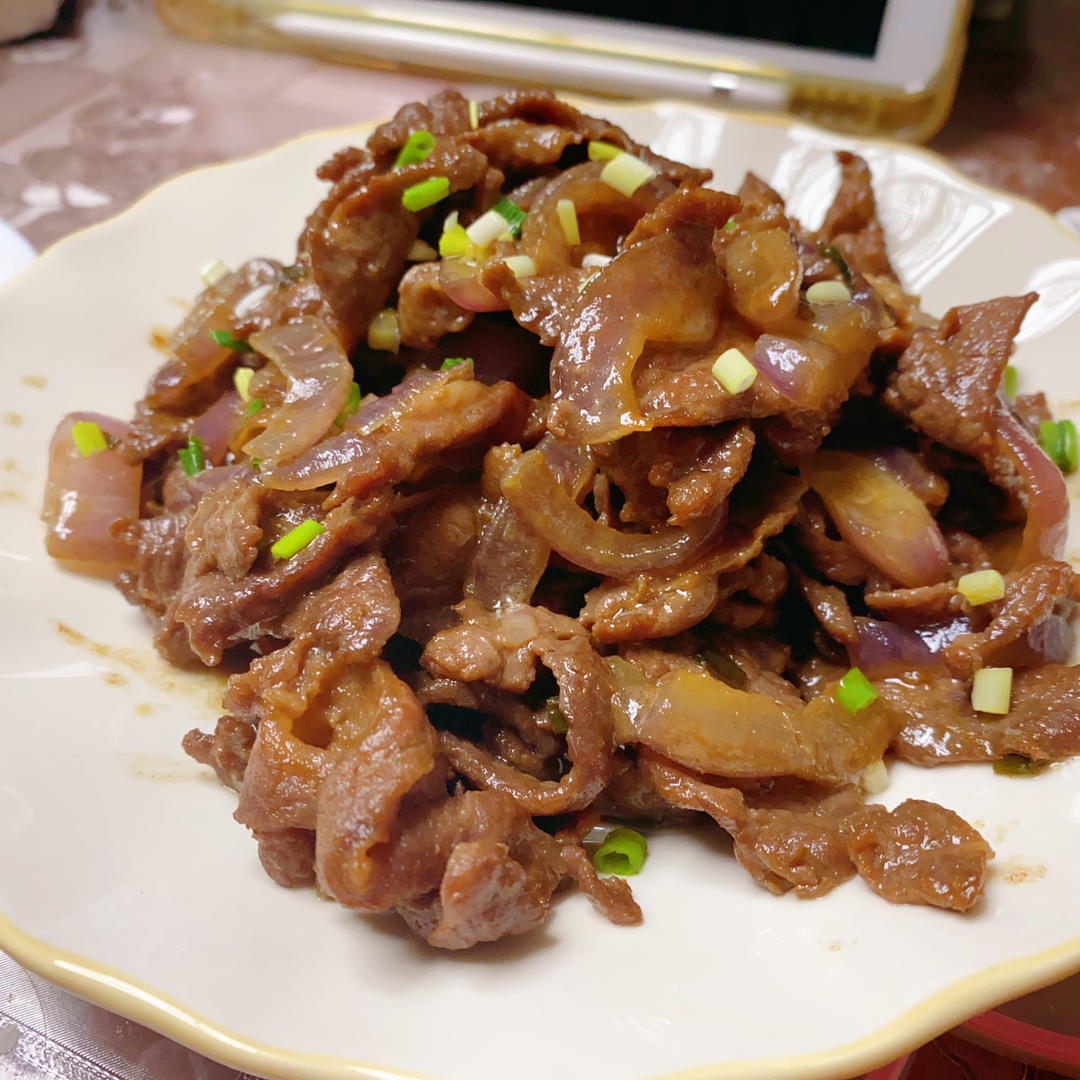 又香又嫩的小炒牛肉（巨好吃，手残党也能做）