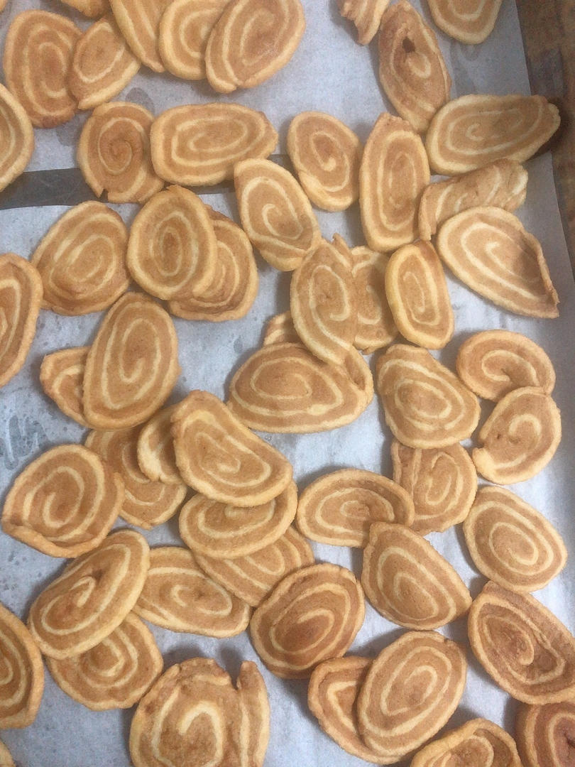“猫耳朵”零食🥰咸、甜两种口味