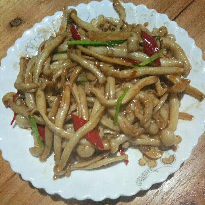 蚝汁海鲜菇炒牛柳