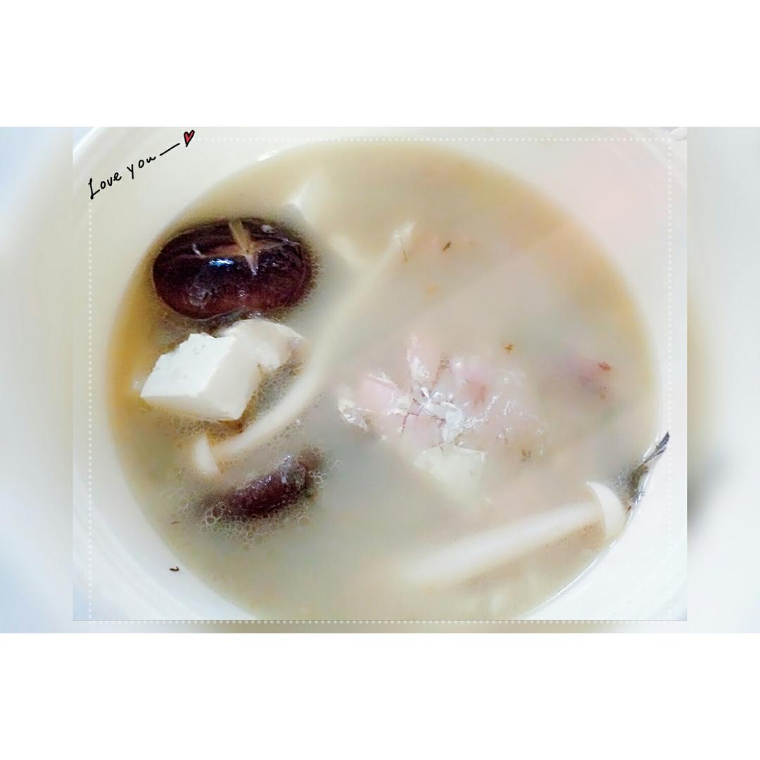 奶白鲫鱼汤的秘诀！