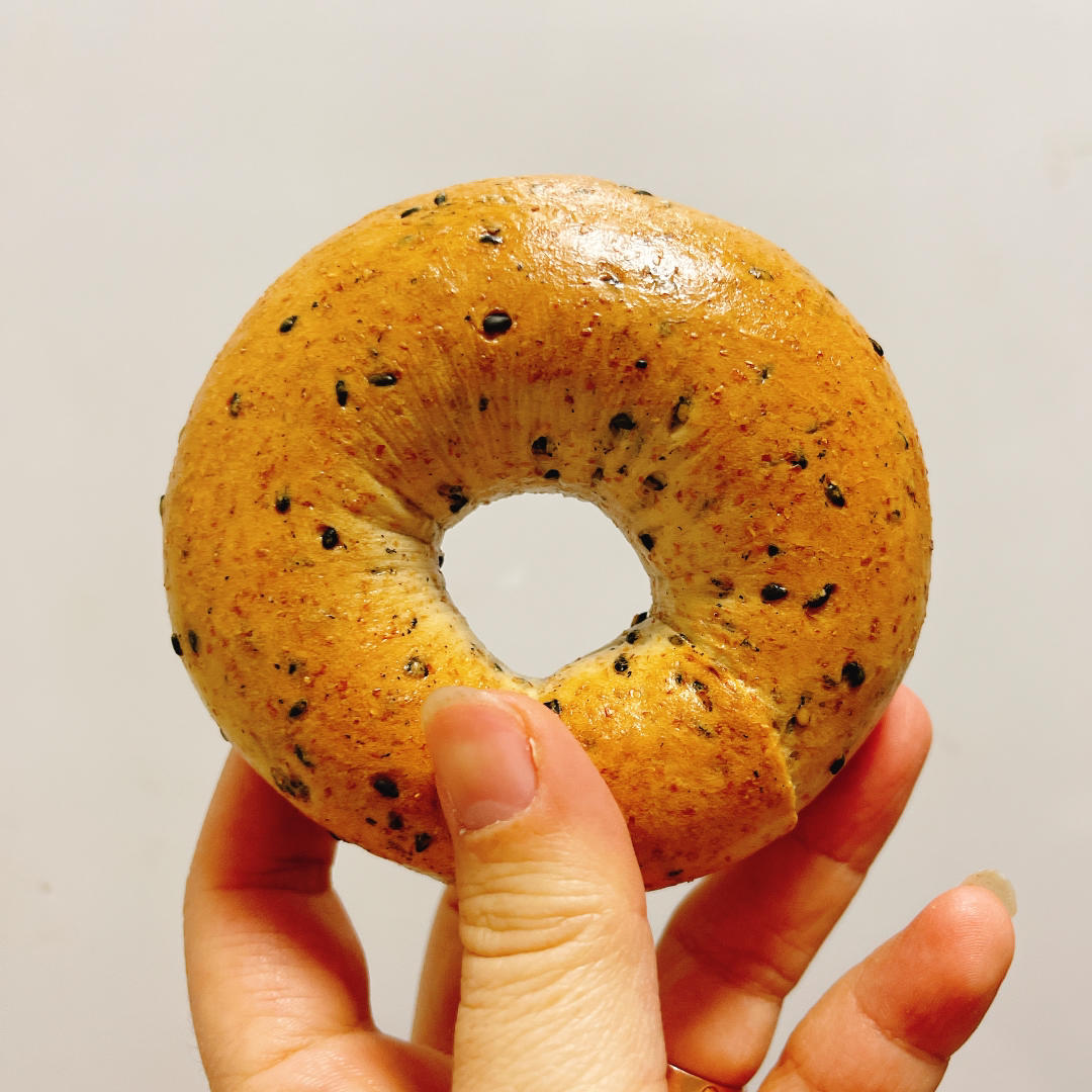 黑芝麻全麦贝果