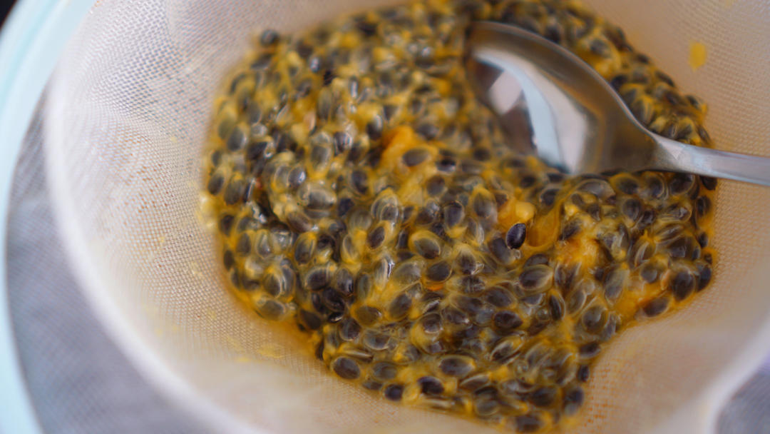 百香果慕斯蛋糕6寸-不用烤箱新手入门半小时蛋糕-口感清爽零失败