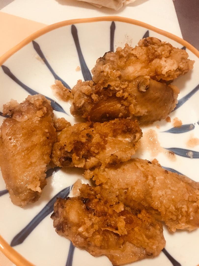 蒜香炸鸡翅