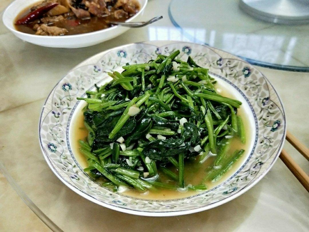 蒜蓉炒菠菜