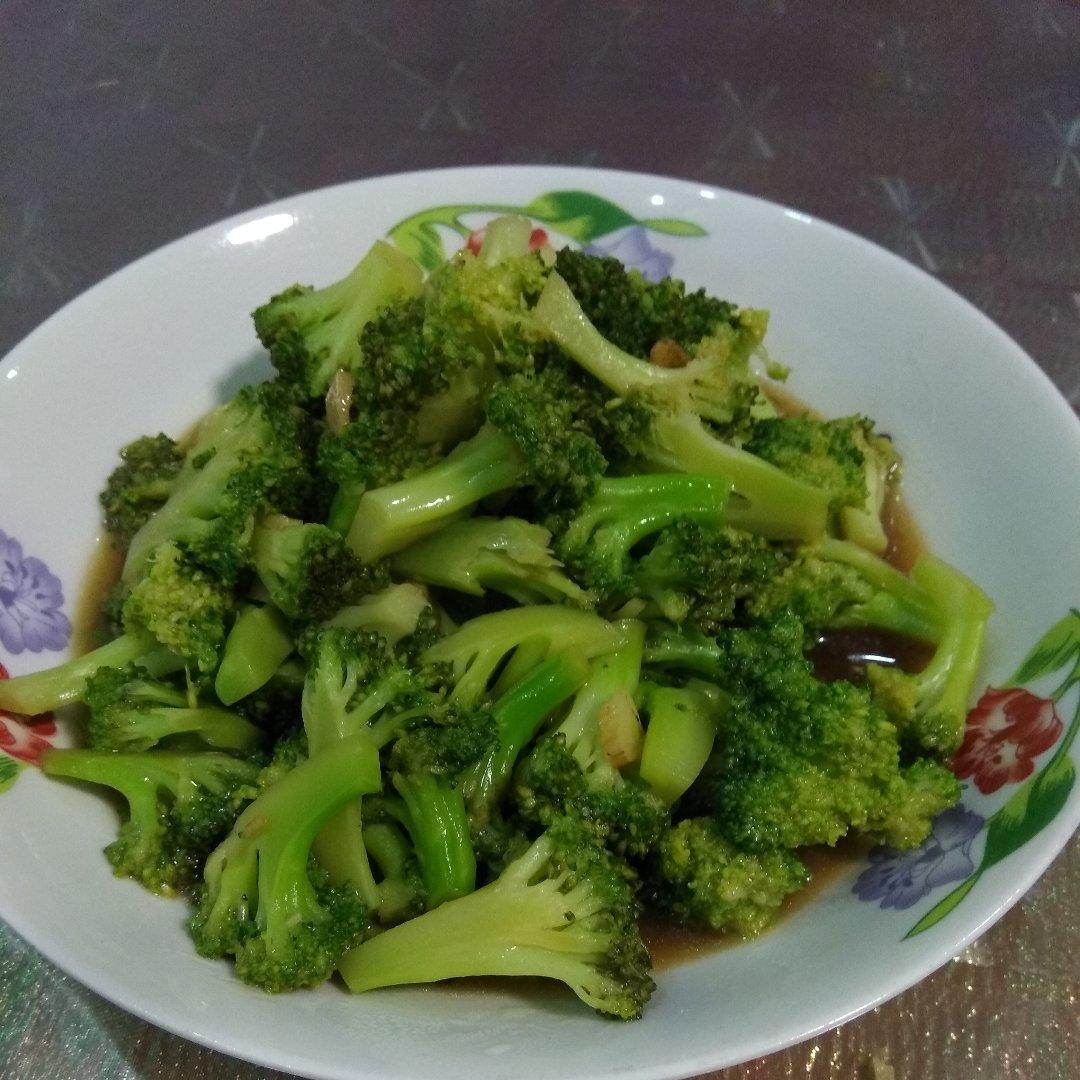 蚝油蒜蓉西兰花