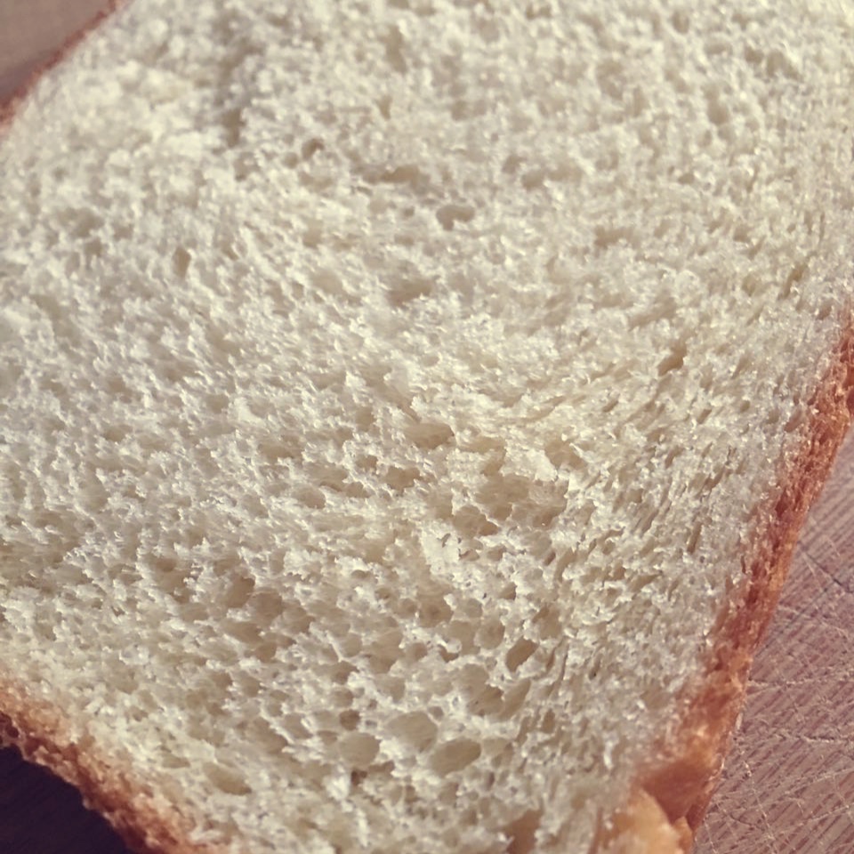 面包机版椰浆牛奶吐司