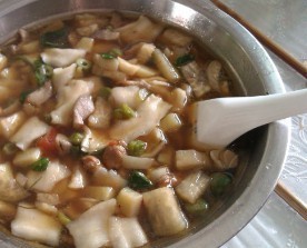 新疆汤饭