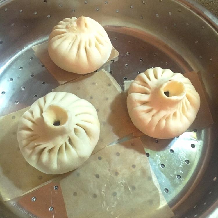 手把手教你捏出漂亮的包子褶（ 附小视频）