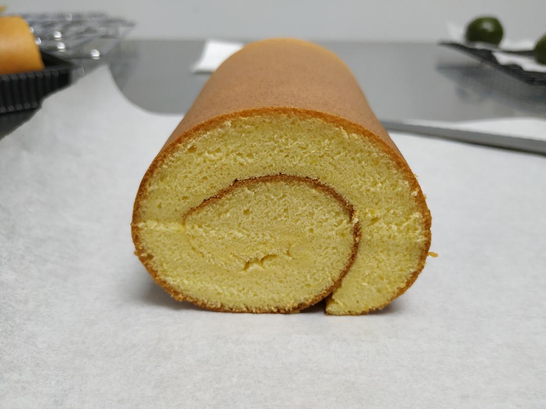 不开裂不掉皮的完美蛋糕卷