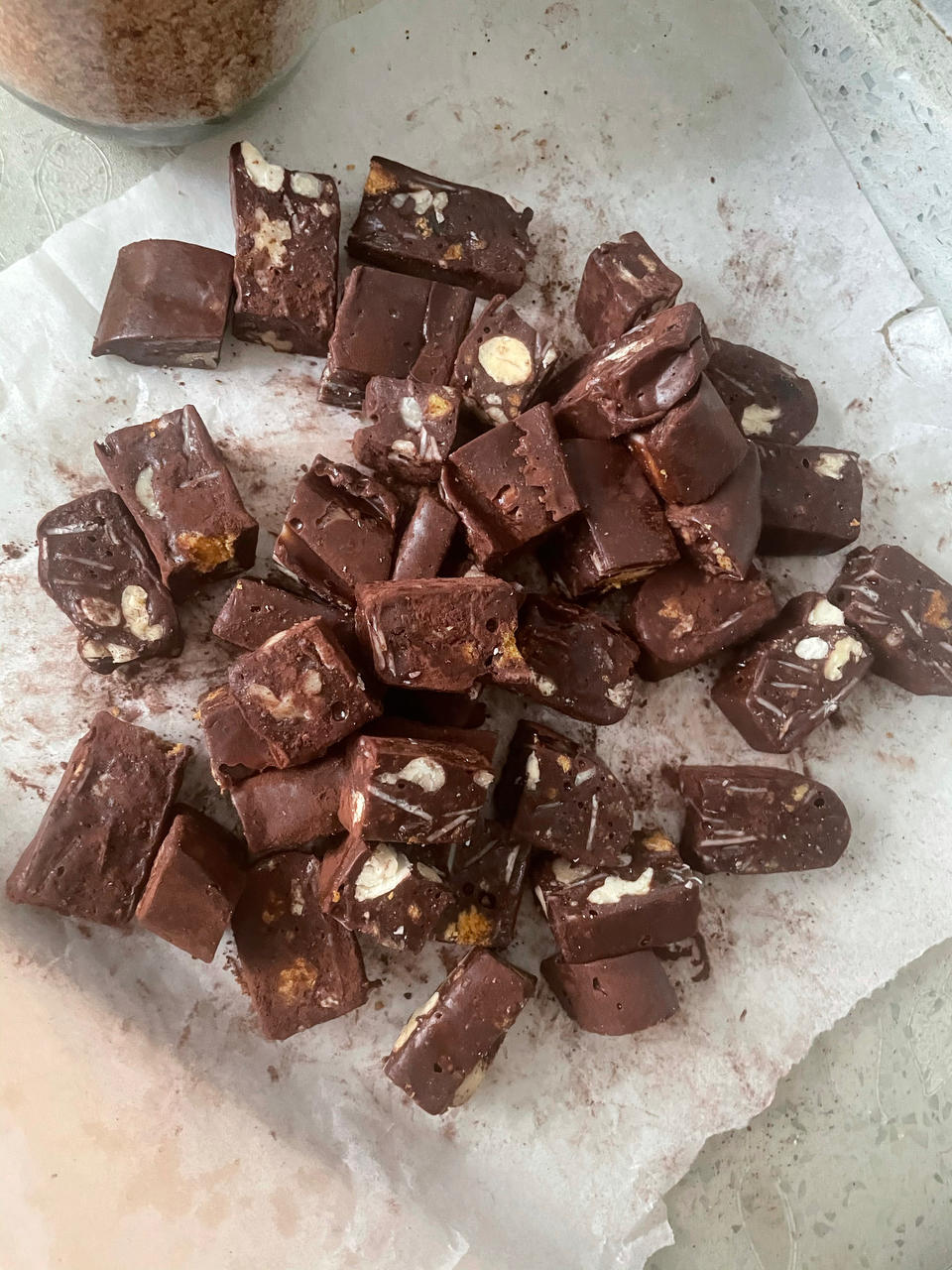 黑巧克力杏仁牛轧糖（棉花糖版牛扎糖）