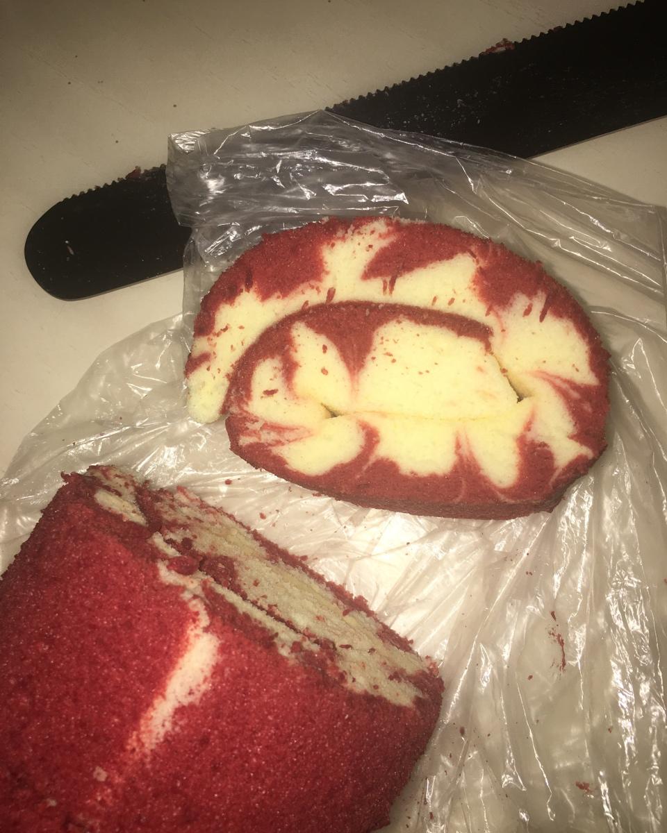 红丝绒旋风蛋糕卷