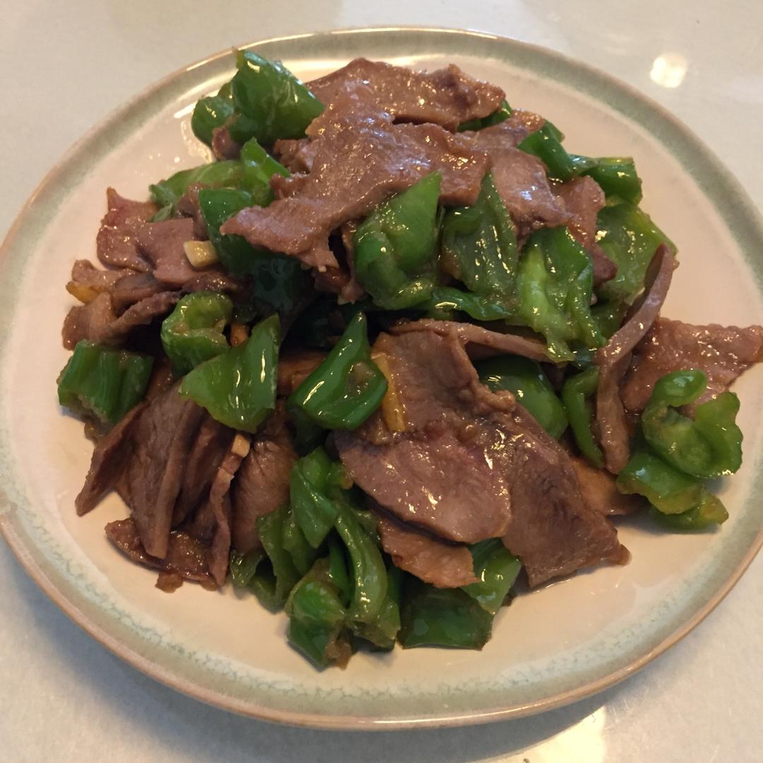 蚊孑孓做的青椒炒猪舌头