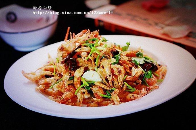 辣炒小河虾的做法