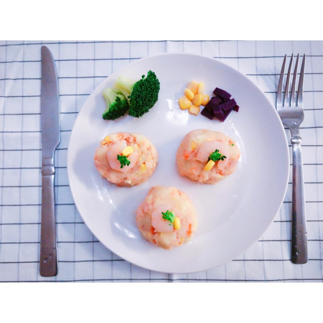 减肥餐：土豆虾仁沙拉