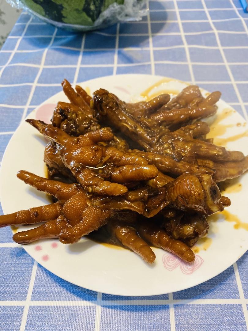 “销魂”卤鸡爪