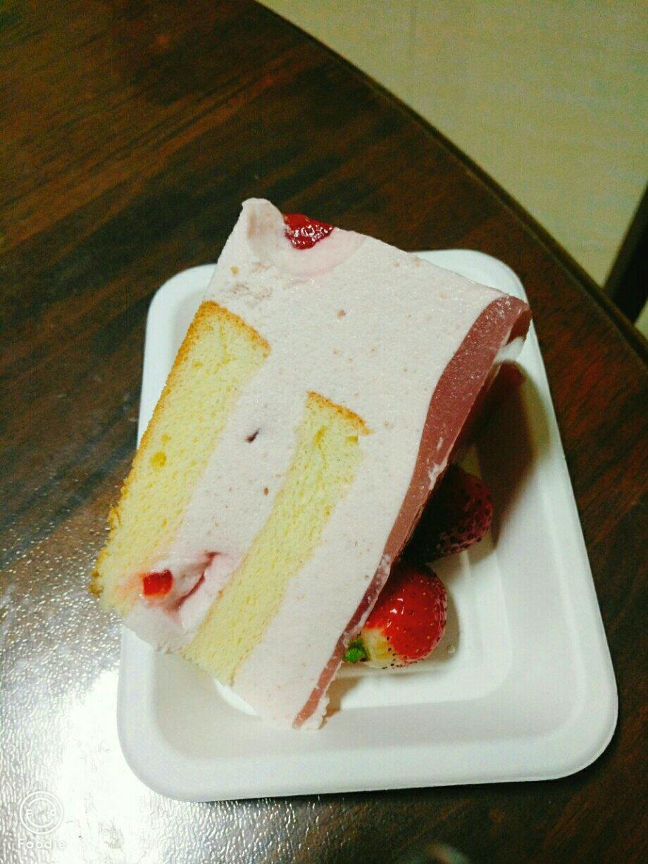 草莓慕斯