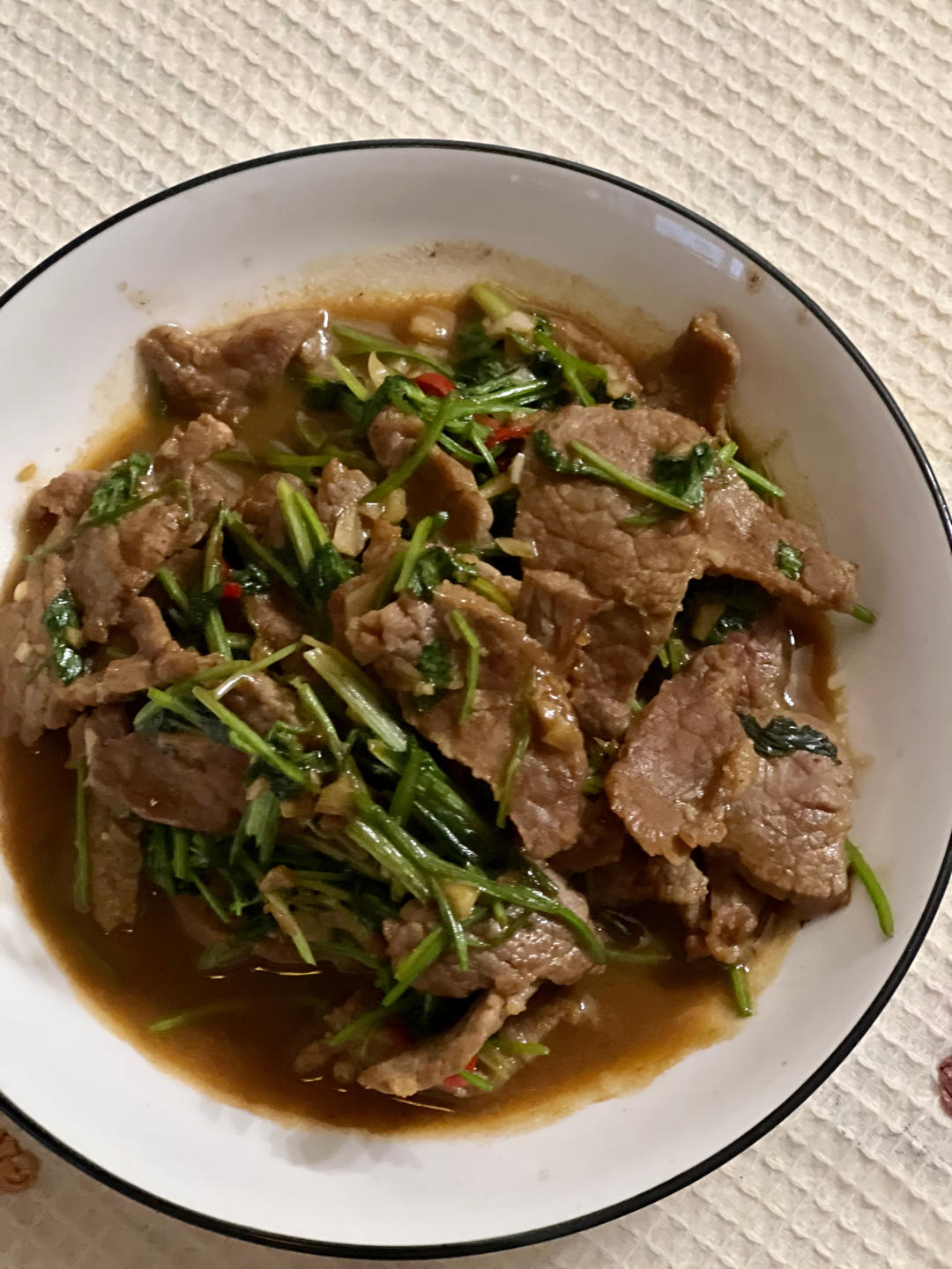 🔥嫩滑爽口的香菜炒牛肉🐂
