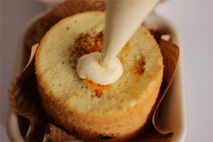 咸蛋肉松奶盖蛋糕，让咸甜口味发光发热吧！的做法 步骤12