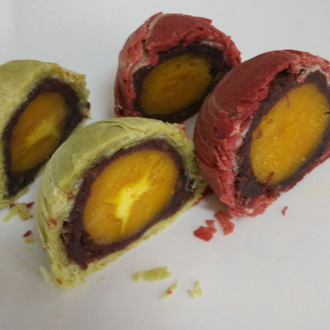 蛋黄酥~紫薯、抹茶、原味~花好月圆，中秋快乐~内附一次做六色蛋黄酥方法~