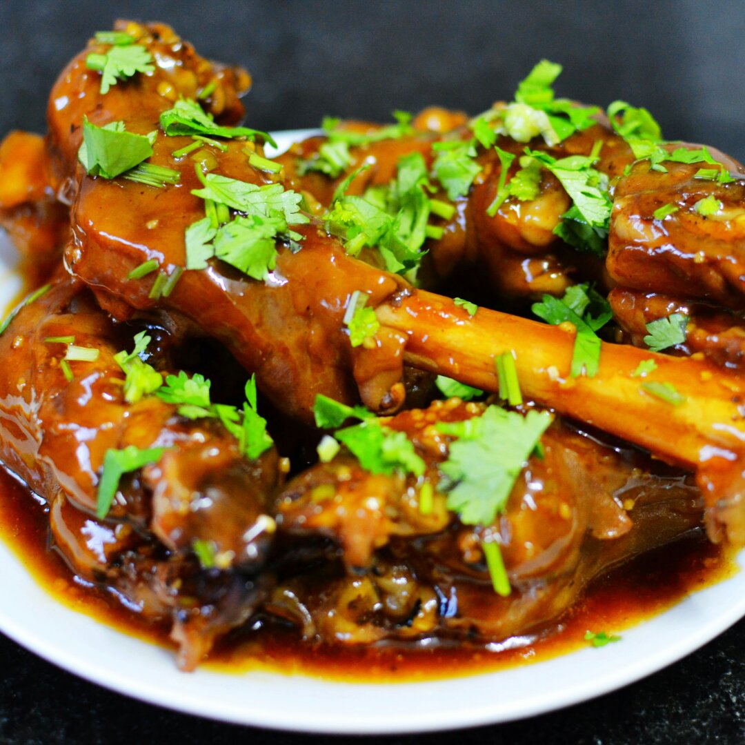 苗儿老师做的红烧酱香羊蹄